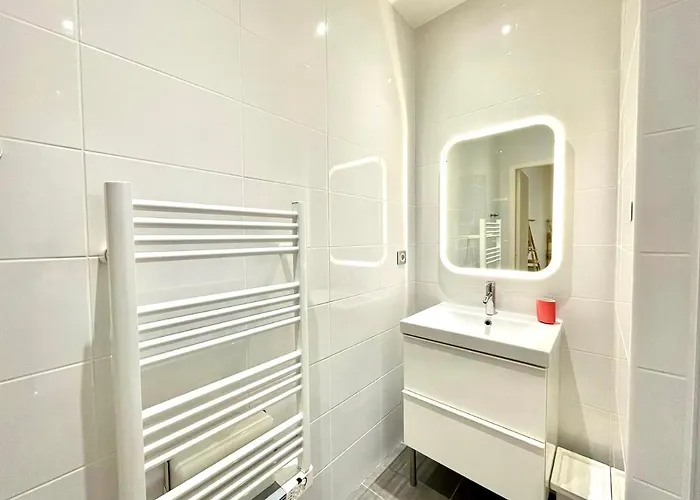 Le Caboteur - Proche Place De La Daurade Daire